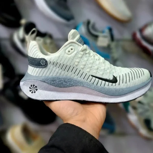 Nike ReactX Infinity Run